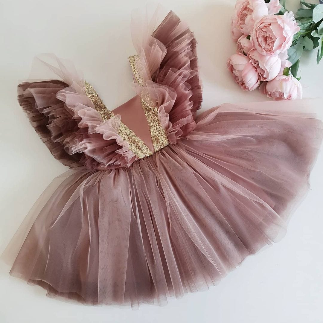Delightful Two-Toned Frill Sleeve Dress